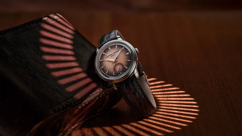 La Frederique Constant Classics Moneta Handwinding de trois quarts