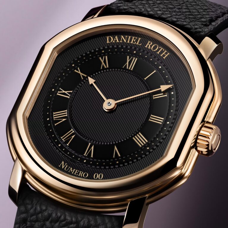 La Daniel Roth Extra Plat Rose Gold Gilt, cadran noir gilt