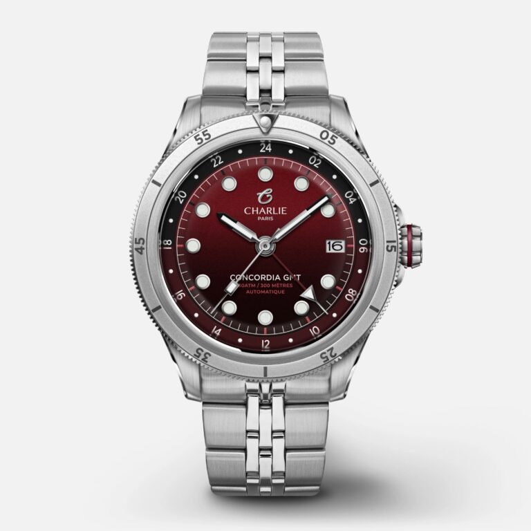 La Concordia GMT Burgundy, cadran bordeaux fumé et rehaut bicolore